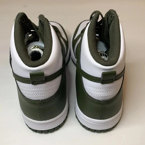 Nike Dunk High Sneakers Cargo Khaki Sneakers Size 9.5 New - Picture 4 of 11